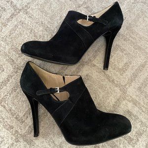 Nine West Black Suede Marielle Booties Size 8.5